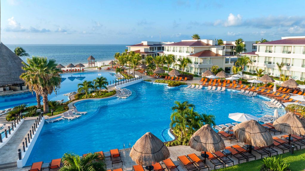 Timeshare-resorts-moon-palace-cancun